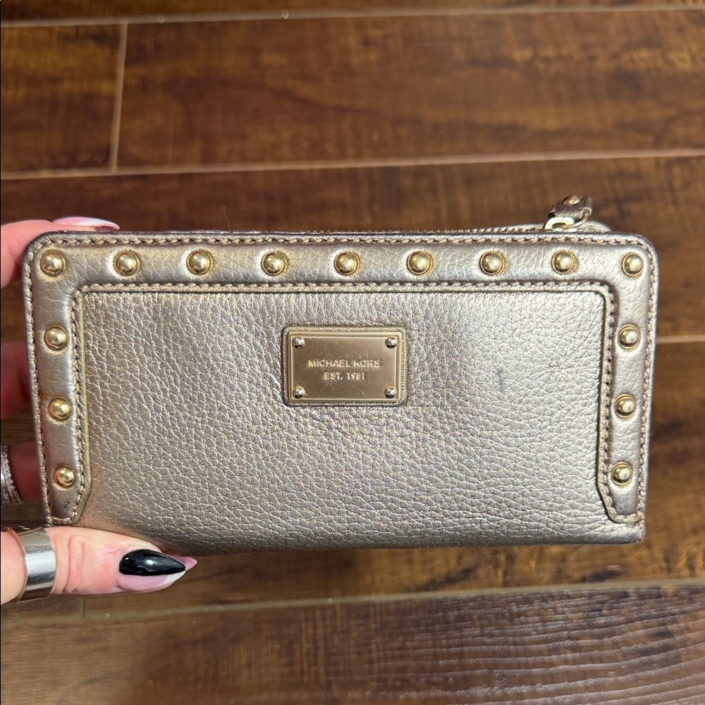 Michael Kors Gold Wallet